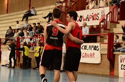 Compañerismo en los Octavos de Final