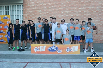 Compañerismo en el final del partido