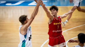 De Badalonès a Joviat: una historia colegial interestelar