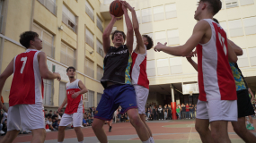 Doblete de Tecla Sala: los de Hospi se imponen a Munsa en un partido de dibujos animados