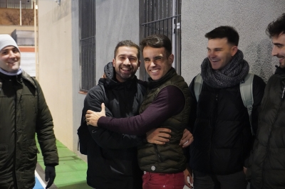 Curry Carrión, héroe colegial, de visita