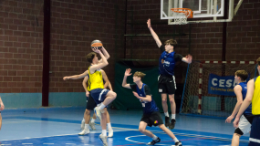 La Salle Manresa resuelve el plebIPSIto en una pírrica prórroga