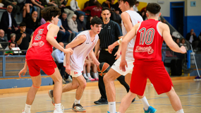 La toma de Badalona: Agora le dice por AQUÍ NO a los Dimonis en su día grande