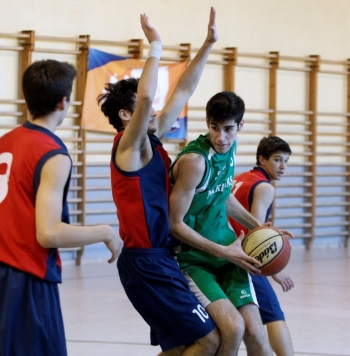 JC haciendo  su juego