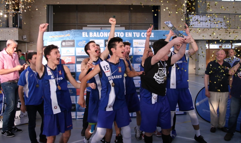 ¡Campeones! El colegio Brains conquista su primer estandarte