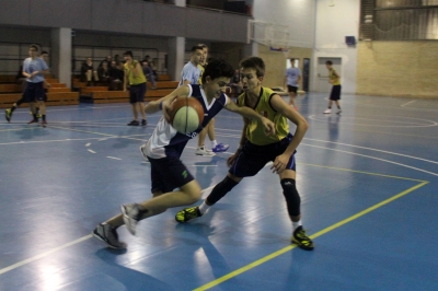 Ramos defiende a su adversario