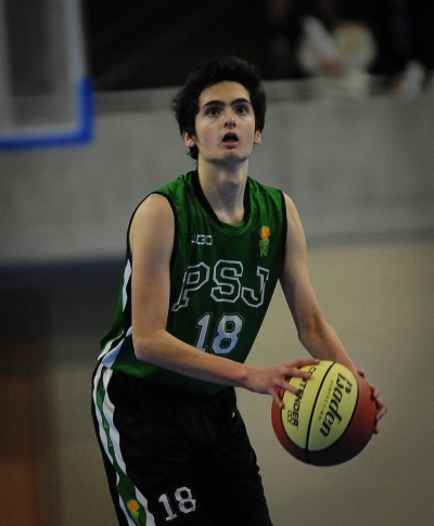 Ignacio Madrona 14 ptos