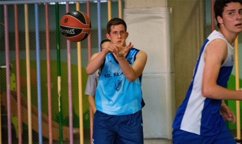 El Pilar, doble campeón de la Copa Colegial Valencia: así se llevó el estandarte