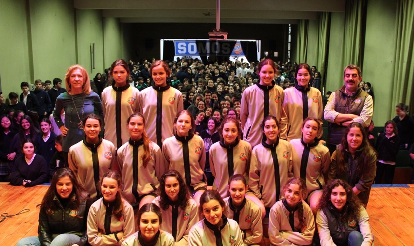 Compañía se presenta ante su público