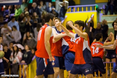 Celebrando la victoria