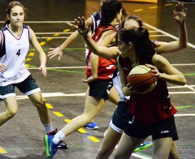 Coras controló el partido