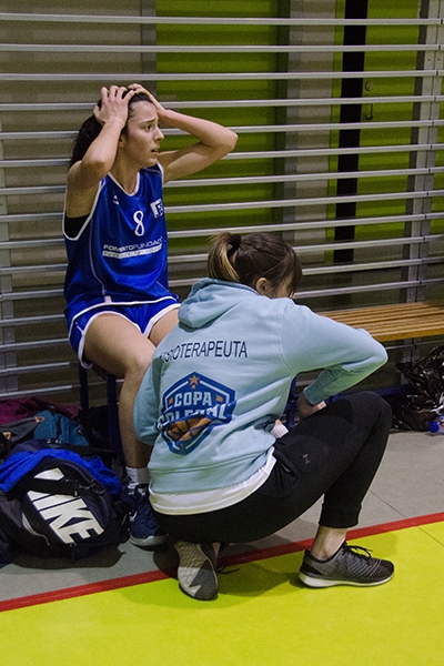 López de las Heras, atendida en el banquillo