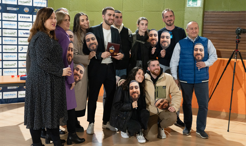 Cuatro nuevas leyendas tienen su hueco en el Salón de la Fama de Zaragoza Cuatro nuevas leyendas tienen su hueco en el Salón de la Fama de Zaragoza