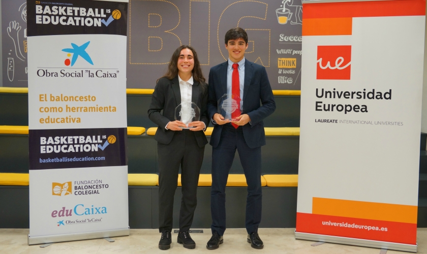 Una distinción para gente brillante: Lucía de la Mata y Álvaro Jiménez ya son BSAA