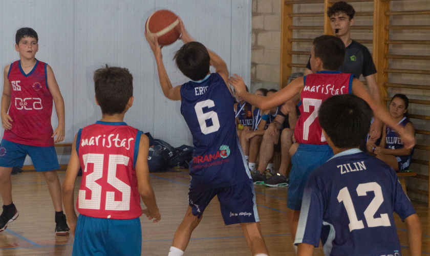 Doblete de Salliver en una Pequecopa colosal