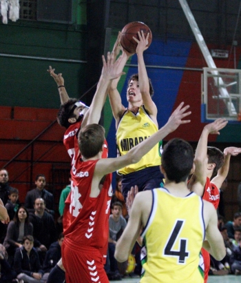 Valdivia sobresalió