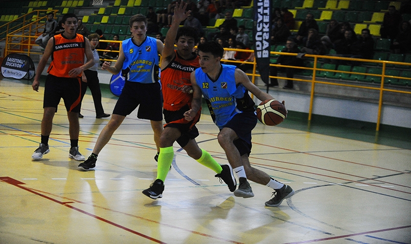 Gonzalo Carral se supera y lleva al Lourdes a la Gran Final