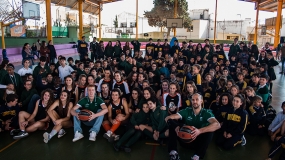 High School Experience en León XIII con una constelación de estrellas