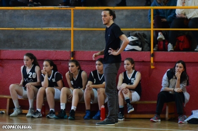 Aula lo intentó, pero cayó en el último instante