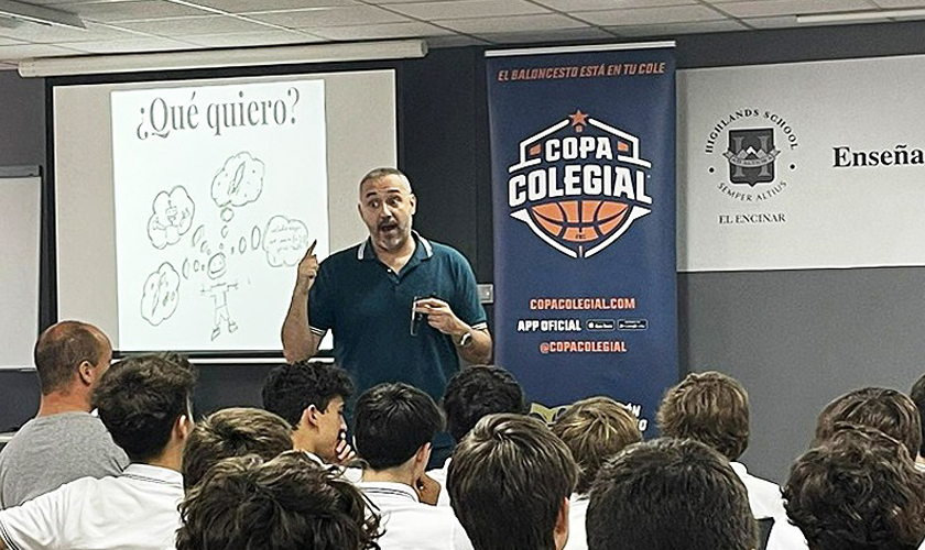 Jota Cuspinera imparte cátedra en Highlands: así fue su High School Experience