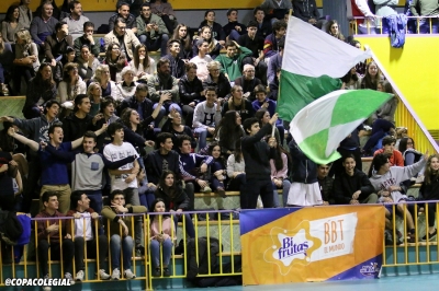 La grada del Colegio San José del Parque