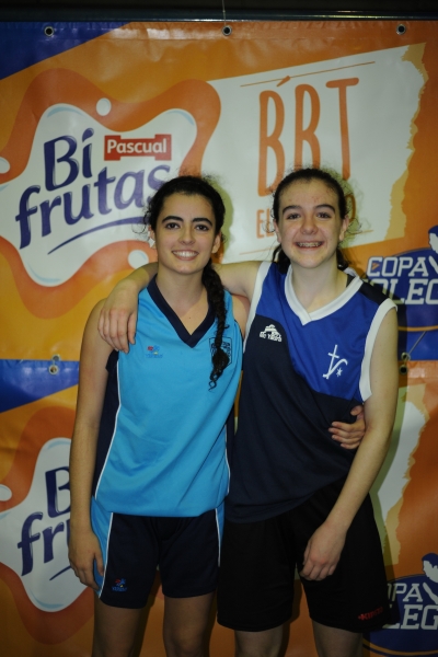 Estefanía Fisac y Mencía Belloso