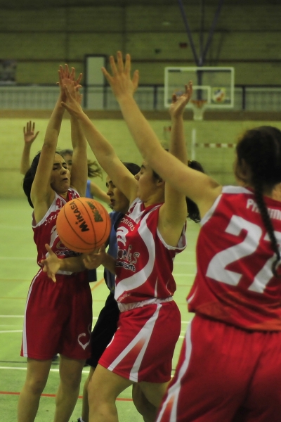 El partido fue una noble y dura pelea