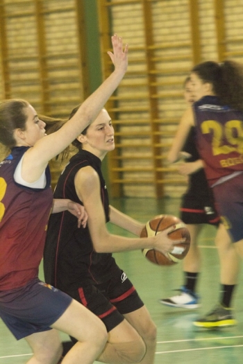 Una entrada a canasta de Huarte