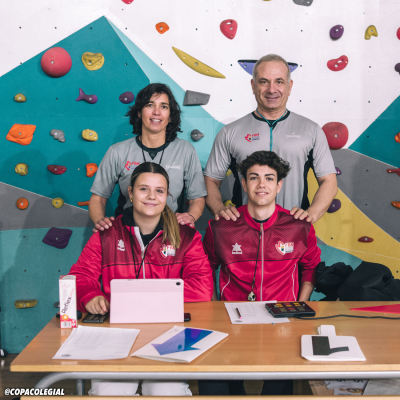 Siempre al pie del cañón 