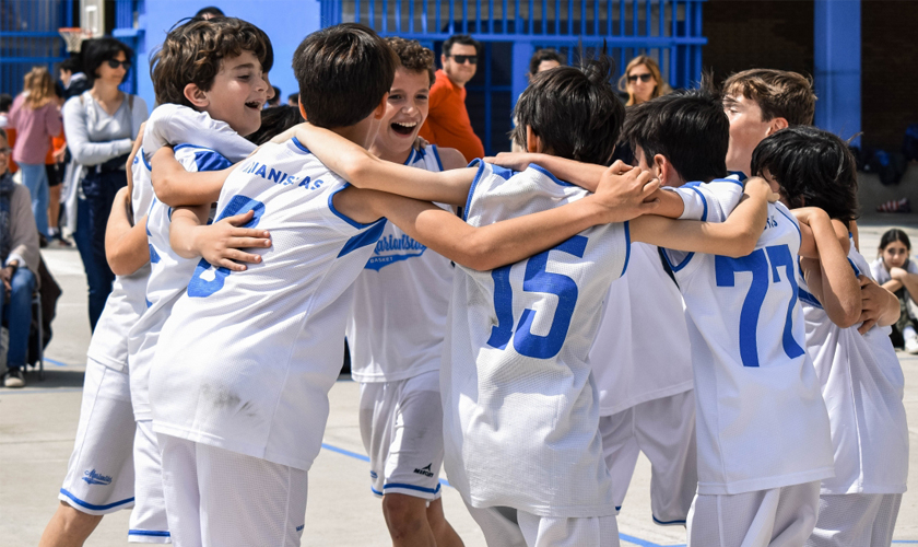 Las futuras Leyendas colegiales se miden en la Pequecopa
