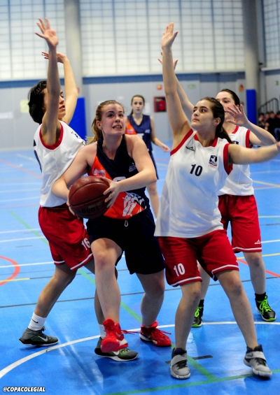 NILE dominó la pelea en la pintura