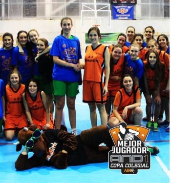 Elena Ranz y Myryam García ,dos jugonas