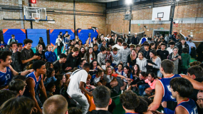 Liceo Francés lucha una gran victoria desde el perímetro exterior