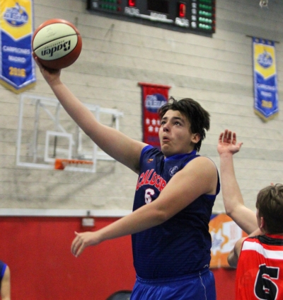 Semi gancho de Adrián García