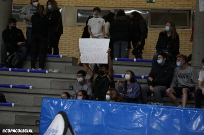 Fanáticos pidiendo detalles 