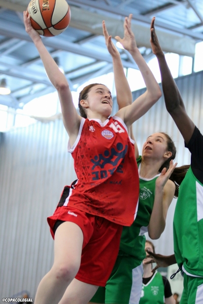 Natalia Martínez, decisiva en la pintura