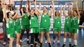 Los Sauces Torrelodones revalida título y MVP