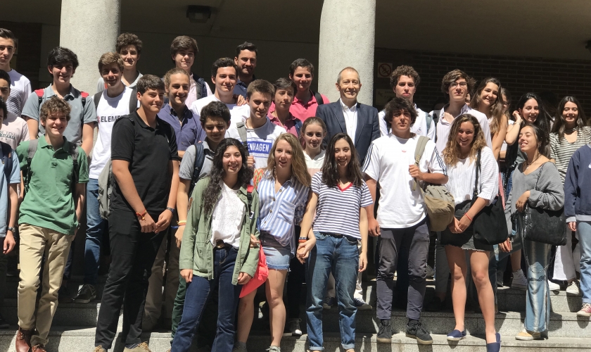 Los valores y  el Talento Colegial de José Luis Llorente impresionan en Fomento Fundación