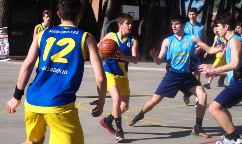 Lourdes y San José, últimos equipos en subirse al tren de las semis en Valladolid