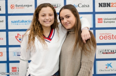 Paula Bécker y Rocío Guerrero, geniales cantantes