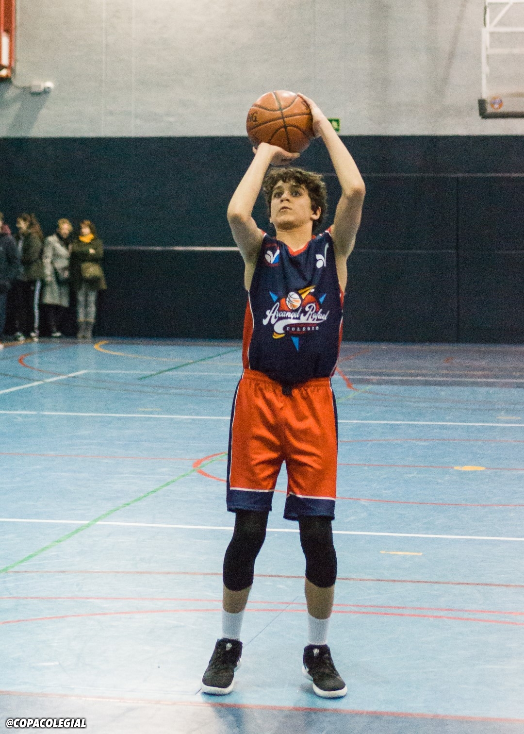 Arcángel Rafael vs. Bristol (Masculino)