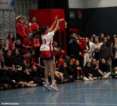 Paula Malagón fue un peligro desde el triple