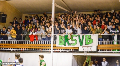 Gran ambiente en la grada