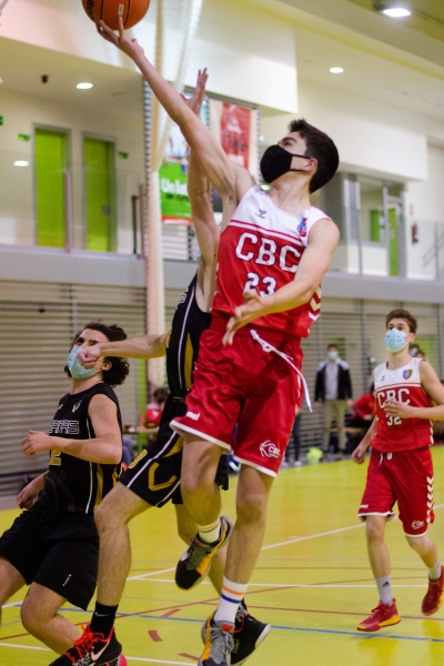 Una de las últimas canastas de Buen Consejo