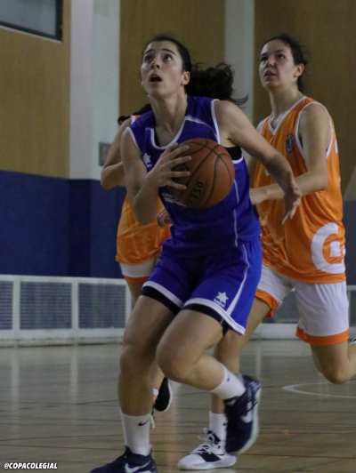 Irene López dio un recital