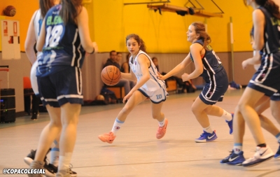 Carolina Domingo botando