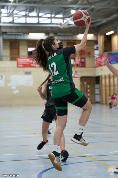 Natalia Carrasco entra a canasta