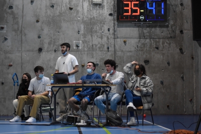 Con speaker y todo, jamás dejaron de animar