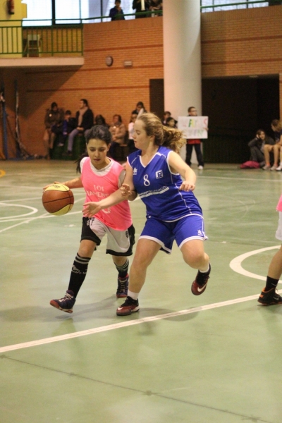 Carmen Mosquera presiona a Lucía Sacó