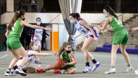 Las centauros de Manyanet se llevan un partido épico frente a Irlandesas